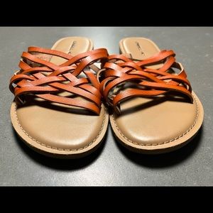 Like New O’Neill Brown Sandals, 11.5